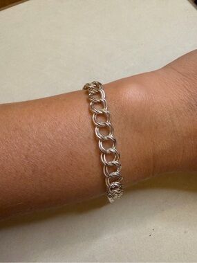 925 Sterling Silver Interlocking Link Bracelet 7” – 9.8g
